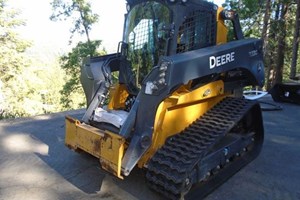 2020 John Deere 333G  Skidsteer